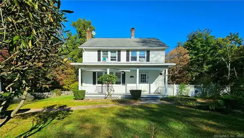 180 Donovan Rd, Naugatuck, CT 06770