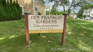135 Flax Hill Rd #28, Norwalk, CT 06854