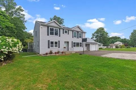 292 Forest Rd, Milford, CT 06461