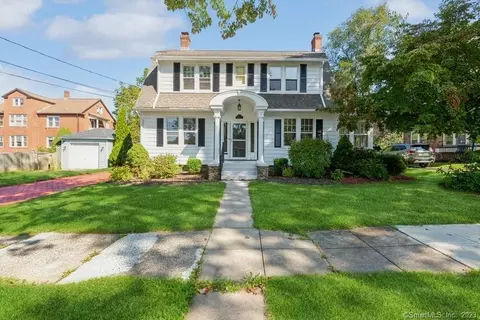109 Buckingham St, Meriden, CT 06451