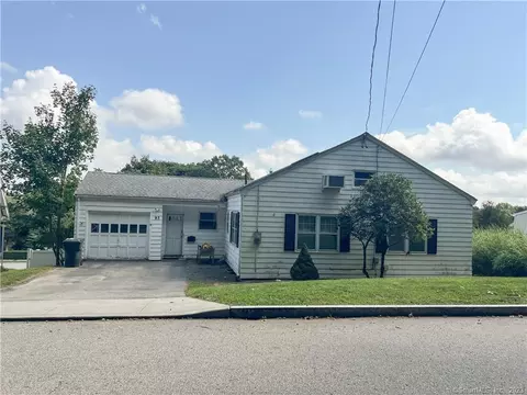 93 Nameaug Ave, New London, CT 06320