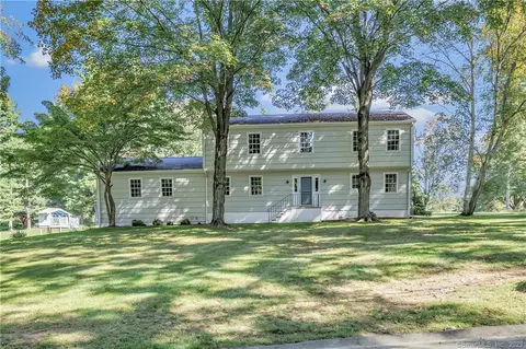 12 River Oaks Rd, Westport, CT 06880