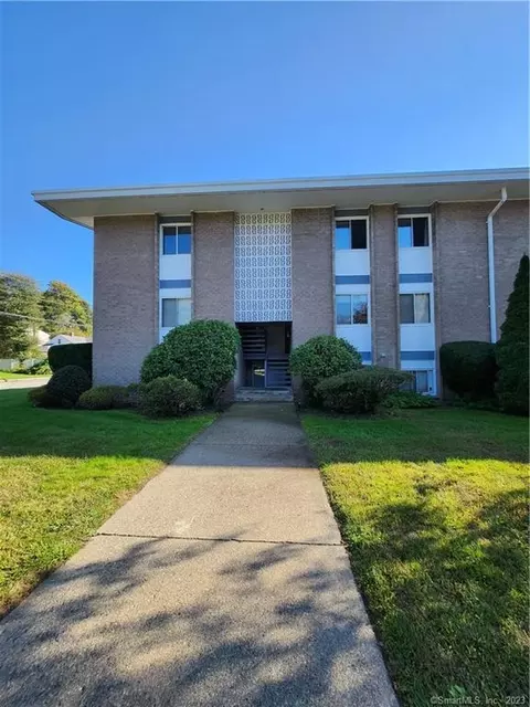 280 Gardner Ave #A5, New London, CT 06320