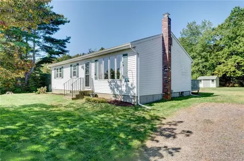 52 Marion Ln, Canterbury, CT 06331