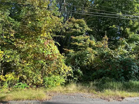 45 Old Wolcott Rd, Bristol, CT 06010