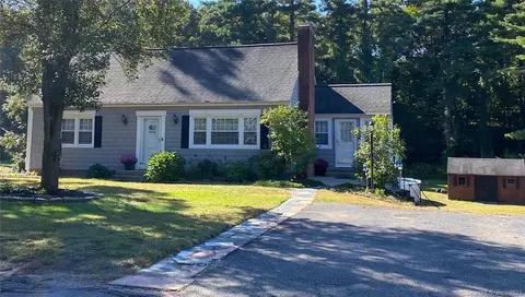 81 Colony Rd, South Windsor, CT 06074