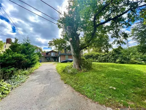 17 Shorefront Park, Norwalk, CT 06854