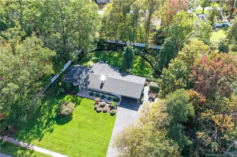 51 Wintonbury Ave, Bloomfield, CT 06002