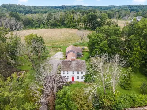617 Hampton Rd, Pomfret, CT 06259