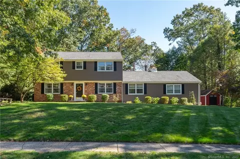 126 N Timber Ln, Cheshire, CT 06410