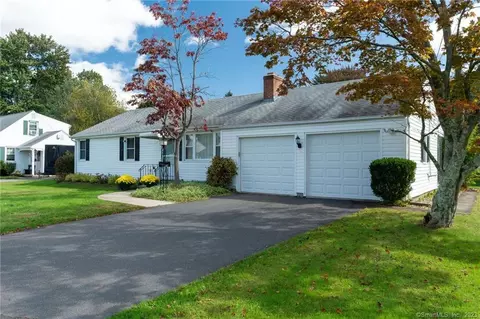 79 York Rd, Berlin, CT 06037