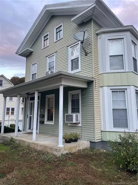 73 Asylum St, Norwich, CT 06360