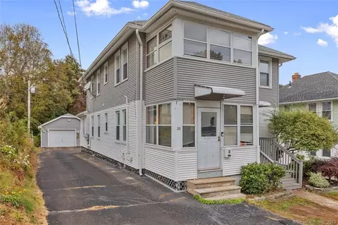 24 Putnam St, Bristol, CT 06010