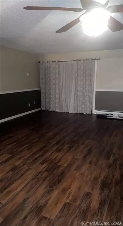 55 Porter Ave #1G, Naugatuck, CT 06770