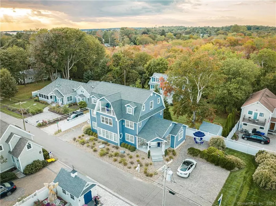 40 Chapman Ave, Westbrook, CT 06498 31 Photos Movoto