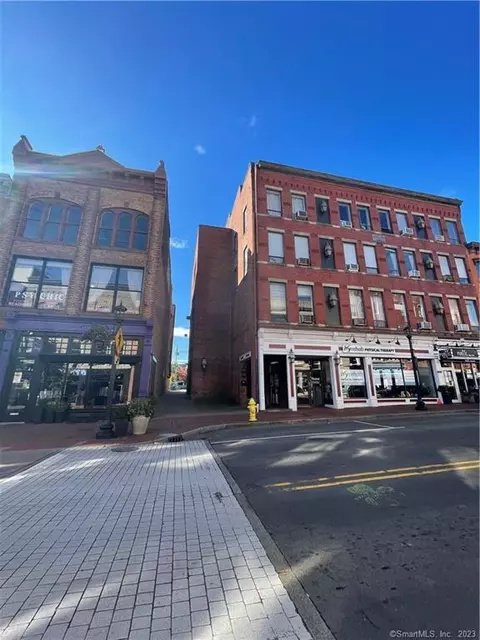 94 Washington St #28, Norwalk, CT 06854