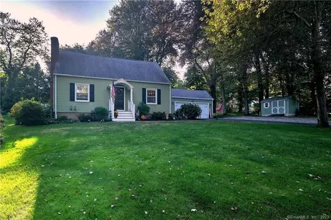 518 Ferry Rd, Orange, CT 06477