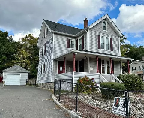 88 Beebe St, Naugatuck, CT 06770