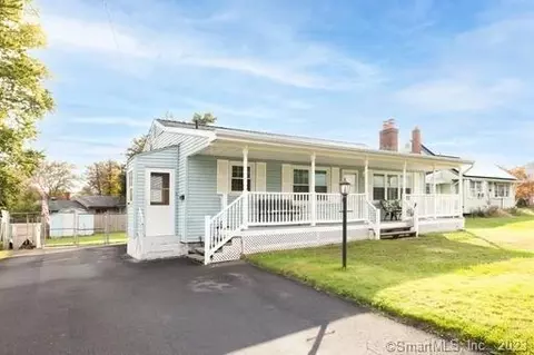 28 Farm Ct, New Britain, CT 06051