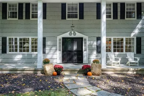 222 Shelter Rock Rd, Stamford, CT 06903