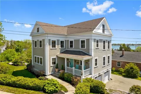 340 Noank Rd, Groton, CT 06355
