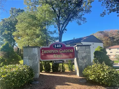 140 Thompson St #17A, East Haven, CT 06513