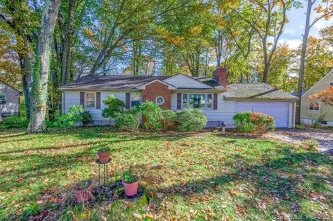 383 Hill St, Hamden, CT 06514