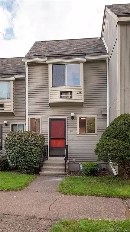 50 Essex Ct, Meriden, CT 06450