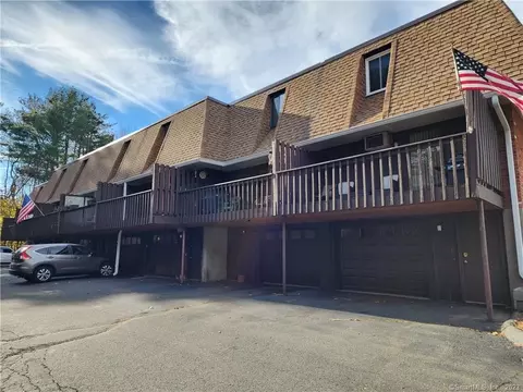 232 Monce Rd #6, Burlington, CT 06013