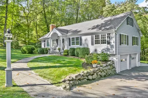 101 Washington Post Dr, Wilton, CT 06897