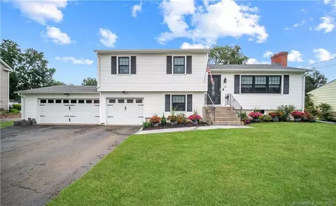 159 Shawmut Ave, North Haven, CT 06473