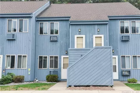 426 Emmett St #D, Bristol, CT 06010