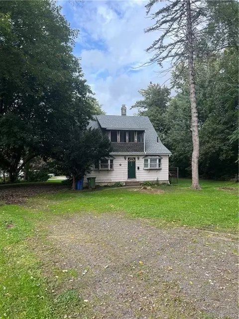 49 Silver St, Middletown, CT 06457