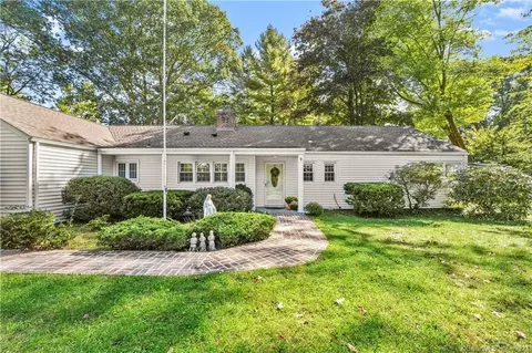 265 Pepper Ridge Rd, Stamford, CT 06905