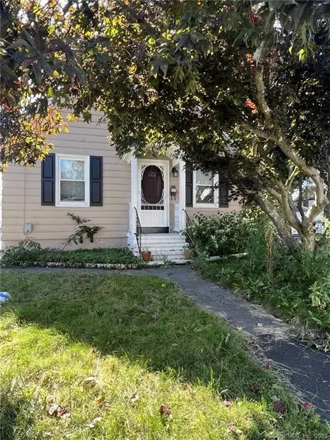 22 Alice St, Torrington, CT 06790