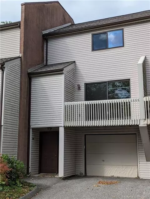 349 Allen Rd UNIT 11A, Torrington, CT 06790