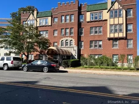 22 Glenbrook Rd #209, Stamford, CT 06902
