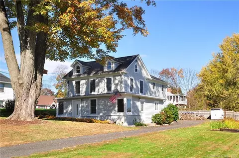 4 Cobey Rd, Bloomfield, CT 06002