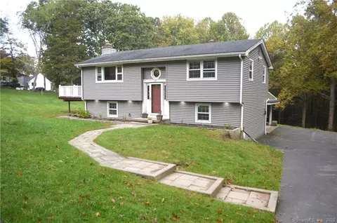 274 Webb Cir, Monroe, CT 06468