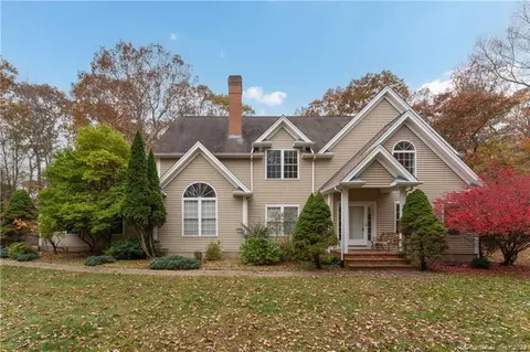 20 Maple Hill Rd, Killingworth, CT 06419