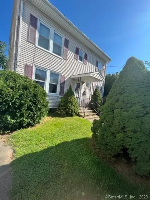 298 Bradley St, Bridgeport, CT 06610
