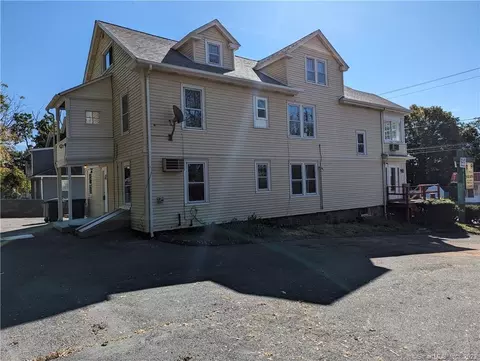 795 W Main St, New Britain, CT 06053