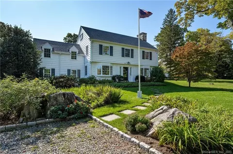 10 North St, Greenwich, CT 06830