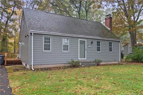 96 Skiview Dr, Southington, CT 06479