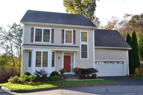 13 Declaration Rd #13, Southbury, CT 06488