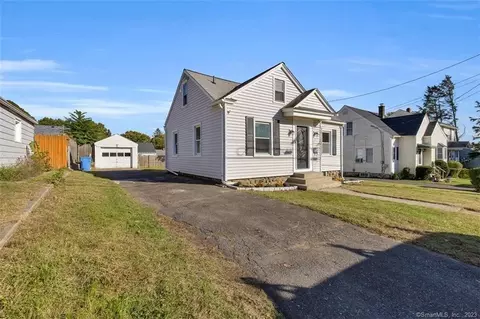 142 Atwood Ave, Waterbury, CT 06705