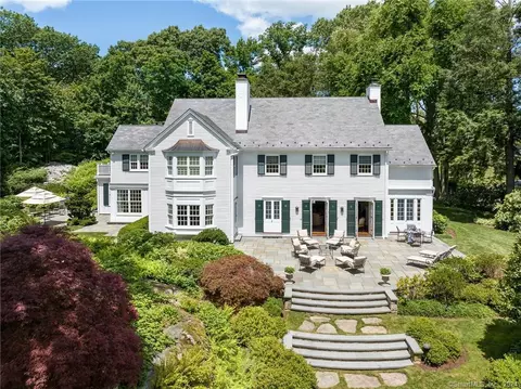 5 Homewood Ln, Darien, CT 06820