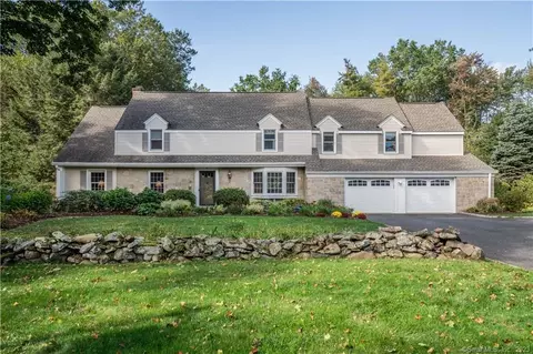 93 Sunny Reach Dr, West Hartford, CT 06117