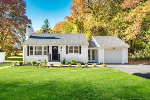 23 Penny Corner Rd, Portland, CT 06480