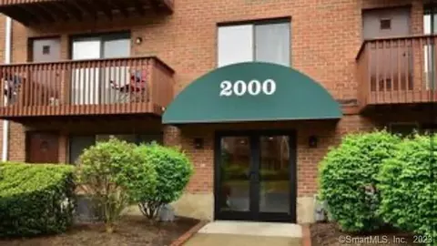 2100 Harbor View Dr #2100, Rocky Hill, CT 06067